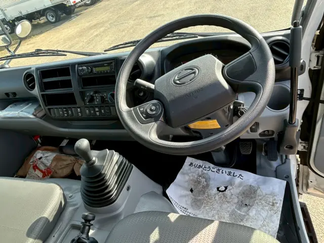 日野 デュトロ 2KG-XZU700X(2WD)の写真21