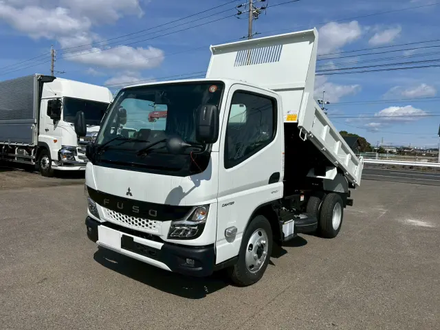 三菱 キャンター 2RG-FBA60(2WD)の写真1
