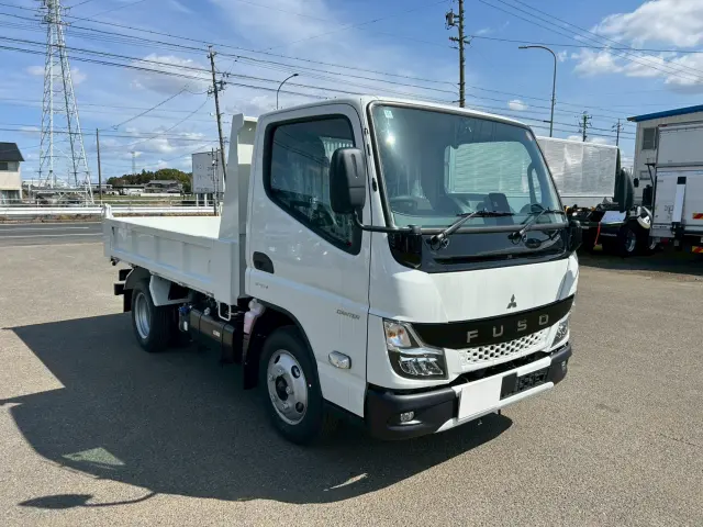 三菱 キャンター 2RG-FBA60(2WD)の写真2