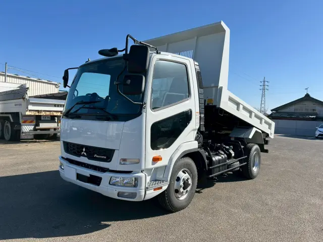 三菱 ファイター 2KG-FK72F(2WD)の写真1