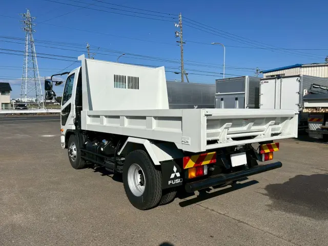 三菱 ファイター 2KG-FK72F(2WD)の写真4