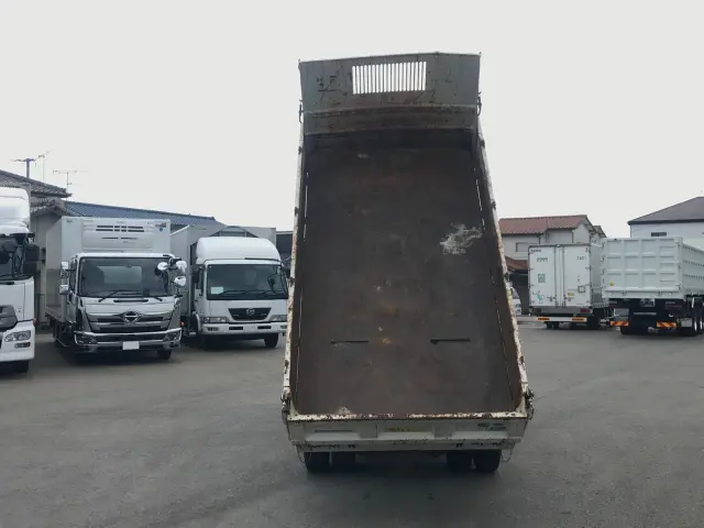 いすゞ エルフ TKG-NKR85AN(2WD)の写真10