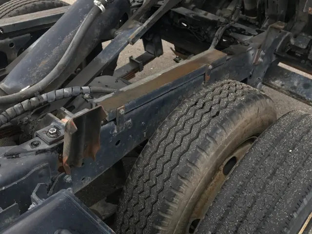 いすゞ エルフ TKG-NKR85AN(2WD)の写真14