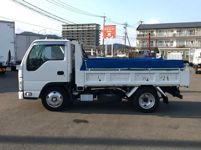 いすゞ エルフ 2RG-NKR88AD(2WD)の写真7
