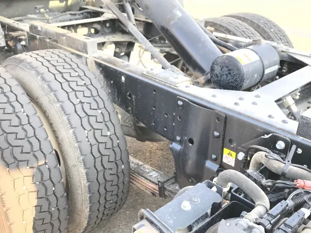 いすゞ エルフ 2RG-NKR88AD(2WD)の写真15