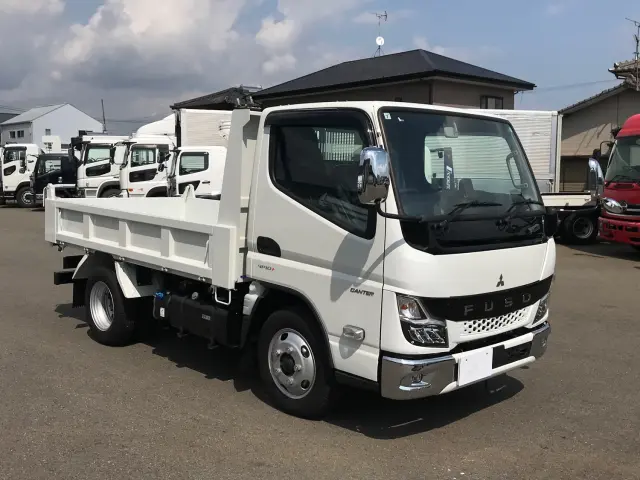 三菱 キャンター 2RG-FBA60(2WD)の写真2