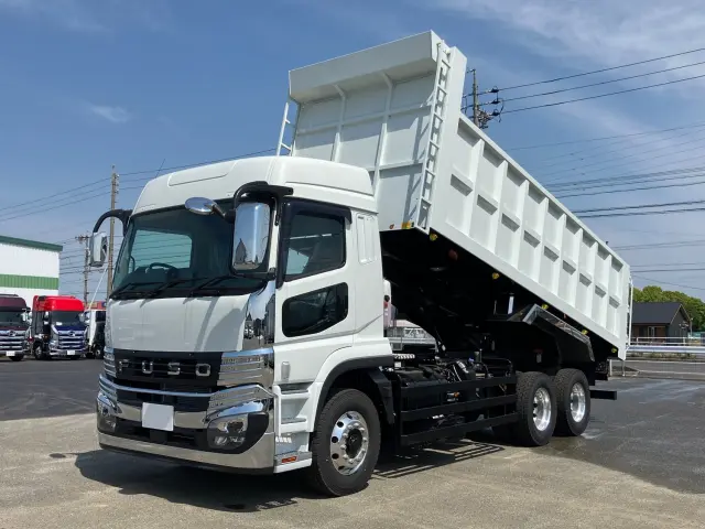 三菱 スーパーグレート 2PG-FV80HY(6x4)の写真1