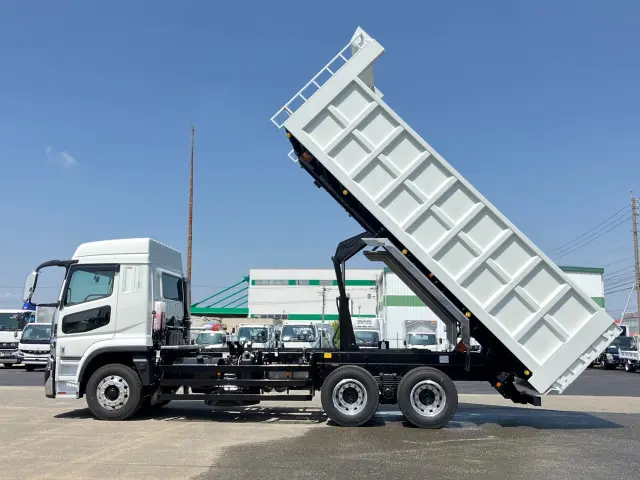 三菱 スーパーグレート 2PG-FV80HY(6x4)の写真5