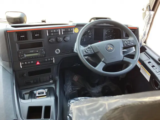 三菱 スーパーグレート 2PG-FV80HY(6x4)の写真24