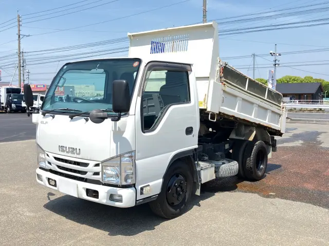 いすゞ エルフ TPG-NKR85AD(2WD)の写真1
