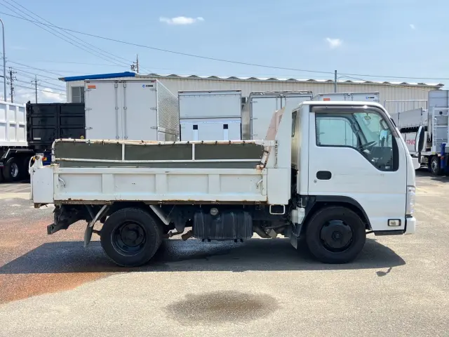 いすゞ エルフ TPG-NKR85AD(2WD)の写真8