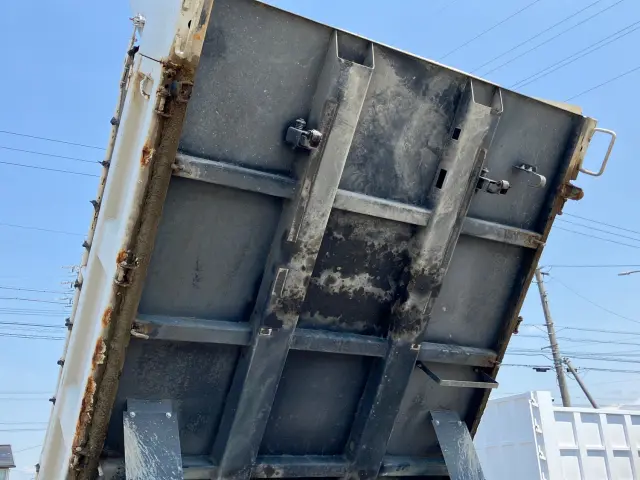 いすゞ エルフ TPG-NKR85AD(2WD)の写真12