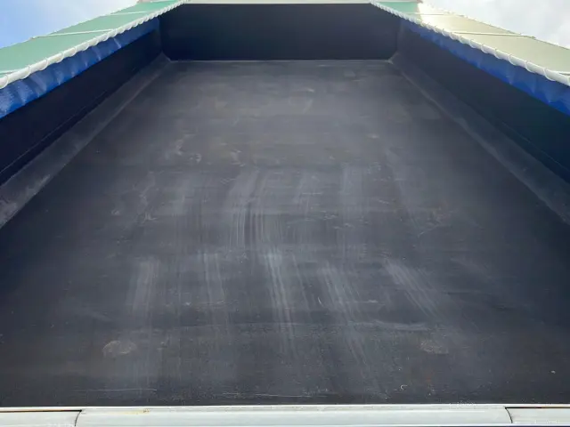 いすゞ ギガ 2RG-CXZ77DT(6x4)の写真11