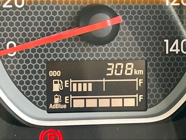 いすゞ ギガ 2RG-CXZ77DT(6x4)の写真22