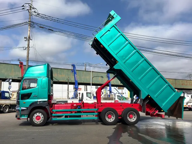 日野 プロフィア 2DG-FS1AJA(6x4)の写真5