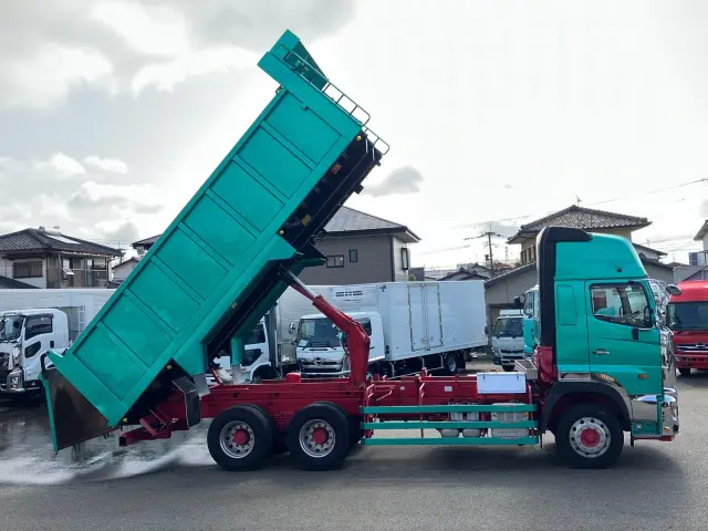 日野 プロフィア 2DG-FS1AJA(6x4)の写真6