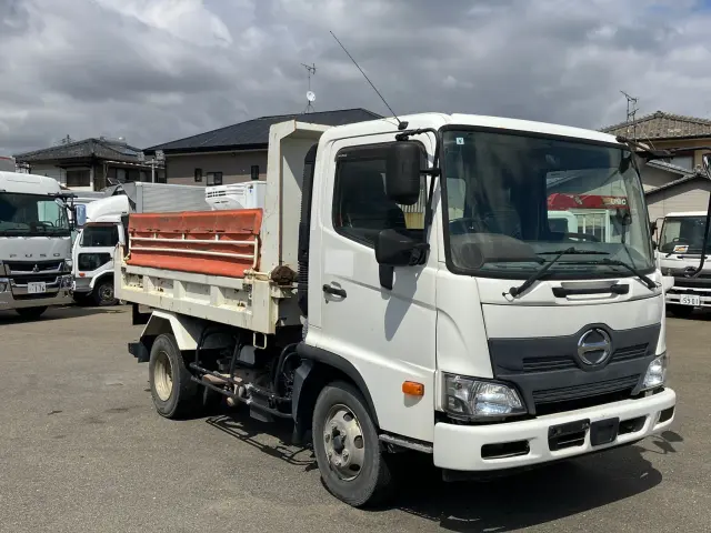 日野 レンジャー 2KG-FC2ABA(2WD)の写真2