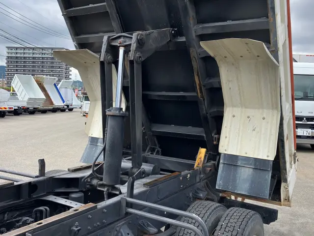 日野 レンジャー 2KG-FC2ABA(2WD)の写真13