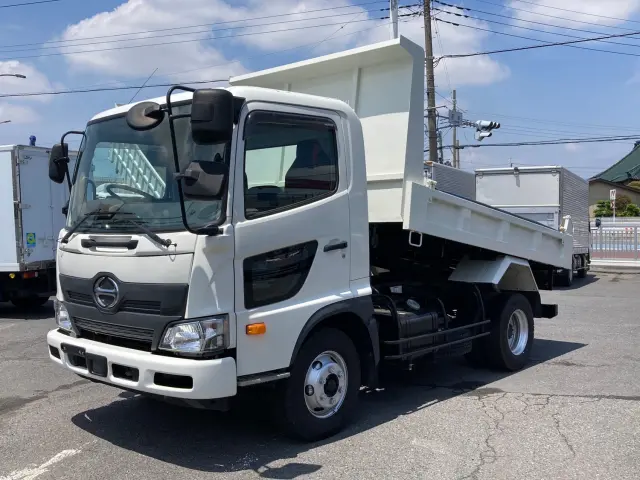 日野 レンジャー 2KG-FC2ABA(2WD)の写真1