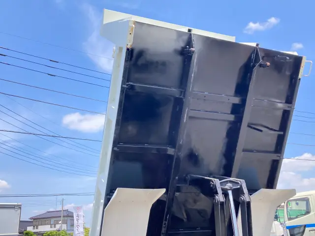 日野 レンジャー 2KG-FC2ABA(2WD)の写真12