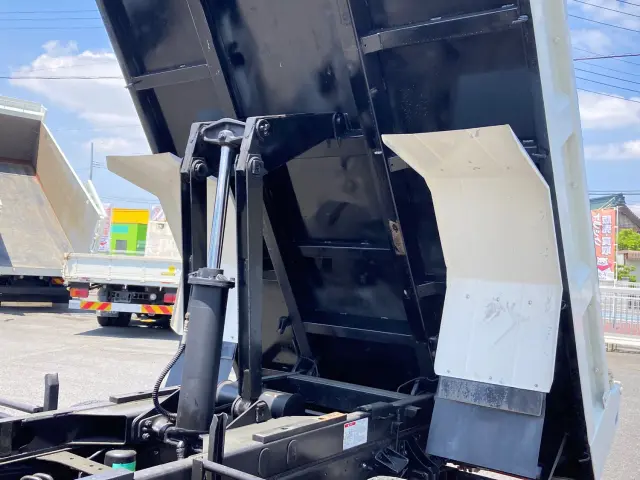 日野 レンジャー 2KG-FC2ABA(2WD)の写真13