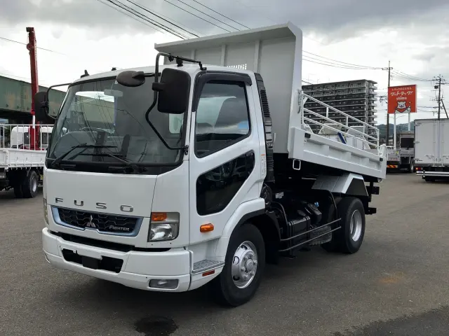 三菱 ファイター 2KG-FK72F(2WD)の写真1
