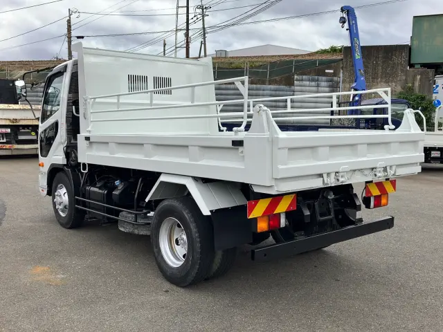 三菱 ファイター 2KG-FK72F(2WD)の写真4