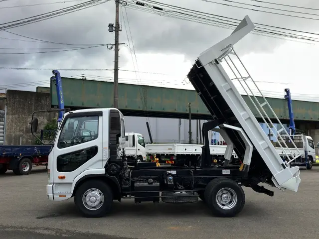 三菱 ファイター 2KG-FK72F(2WD)の写真5