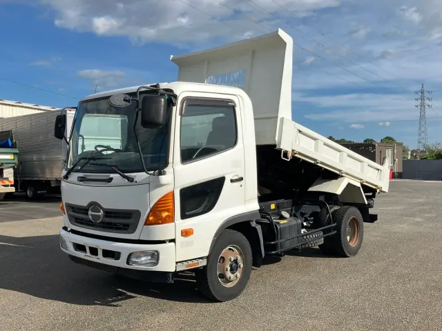 日野 レンジャー TKG-FC9JCAP(2WD)の写真1