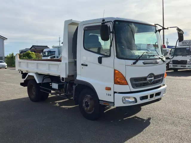 日野 レンジャー TKG-FC9JCAP(2WD)の写真2