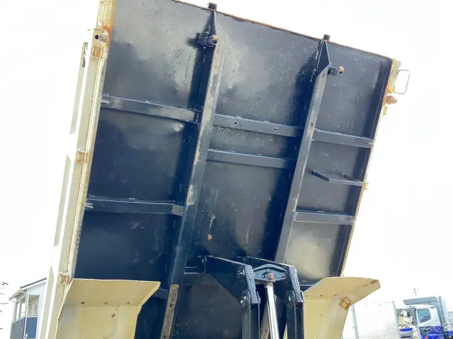 日野 レンジャー TKG-FC9JCAP(2WD)の写真12