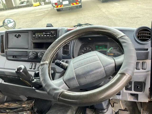 三菱 キャンター TKG-FBA30(2WD)の写真21
