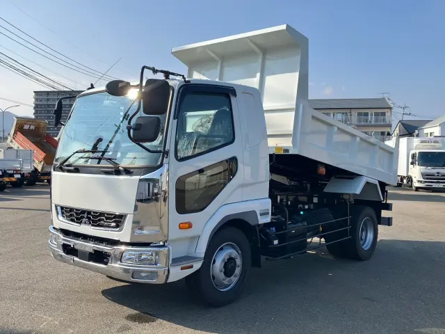 三菱 ファイター 2KG-FK62FZ(2WD)の写真1