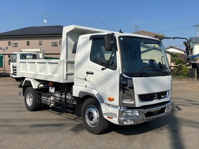 三菱 ファイター 2KG-FK62FZ(2WD)の写真2