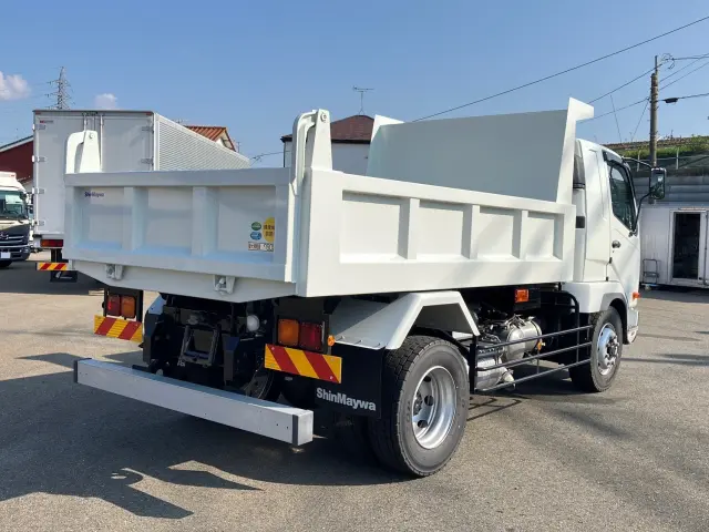 三菱 ファイター 2KG-FK62FZ(2WD)の写真3