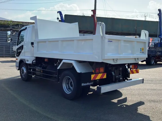 三菱 ファイター 2KG-FK62FZ(2WD)の写真4