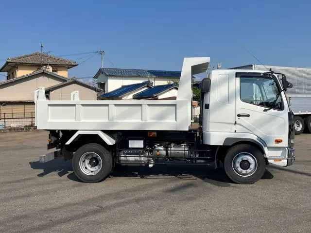 三菱 ファイター 2KG-FK62FZ(2WD)の写真8