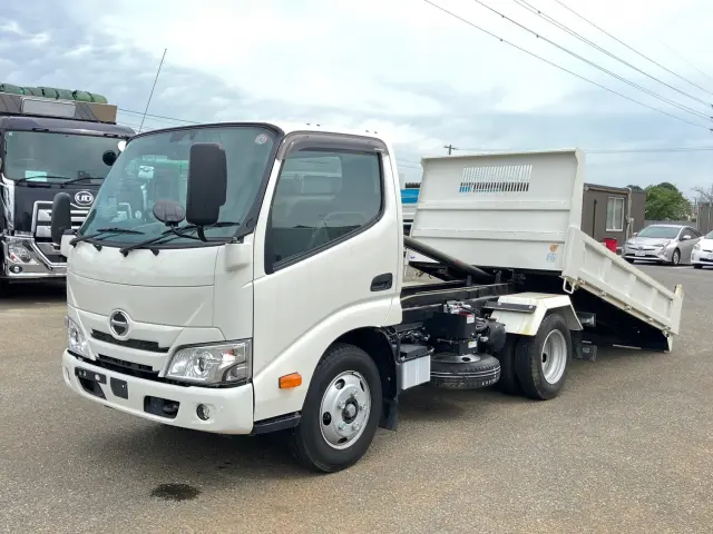 日野 デュトロ 2KG-XZU600T(2WD)の写真1