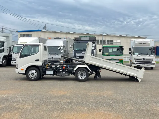 日野 デュトロ 2KG-XZU600T(2WD)の写真5