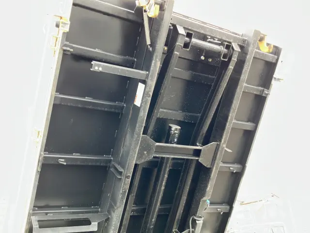日野 デュトロ 2KG-XZU600T(2WD)の写真12
