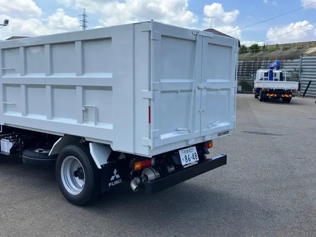 三菱 キャンター 2RG-FBA60(2WD)の写真14