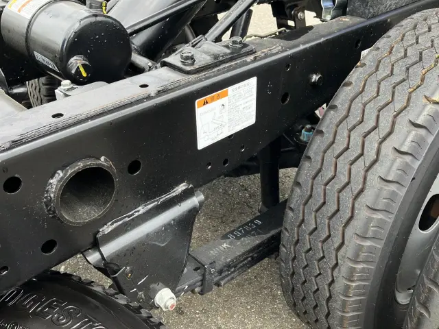 いすゞ エルフ 2RG-NKR88AT(2WD)の写真14