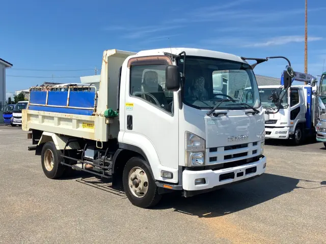 いすゞ フォワード TKG-FRR90S1(2WD)の写真2