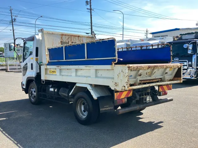 いすゞ フォワード TKG-FRR90S1(2WD)の写真4