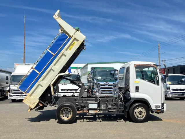 いすゞ フォワード TKG-FRR90S1(2WD)の写真6