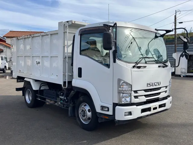 いすゞ フォワード 2RG-FRR90S1(2WD)の写真2