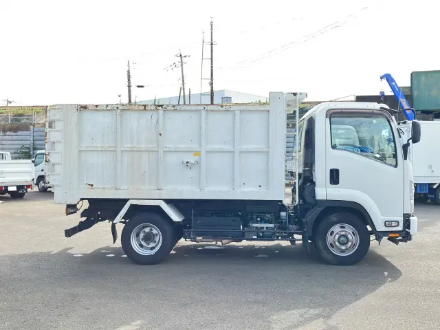 いすゞ フォワード 2RG-FRR90S1(2WD)の写真8