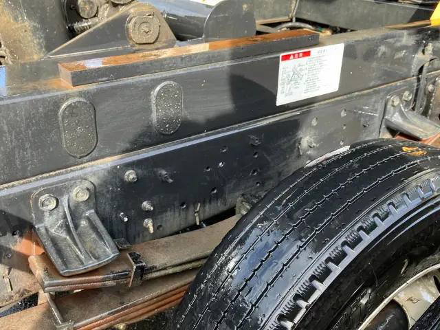 いすゞ フォワード 2RG-FRR90S1(2WD)の写真18