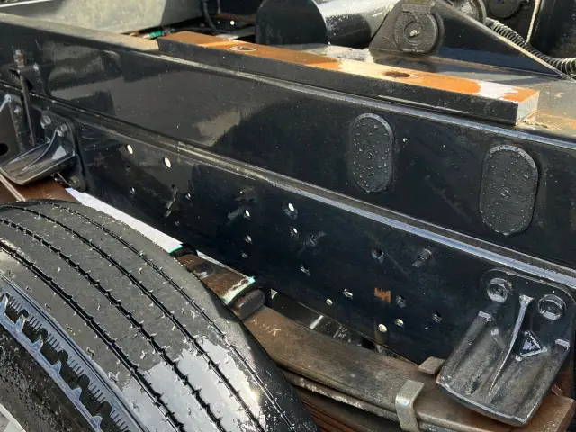 いすゞ フォワード 2RG-FRR90S1(2WD)の写真19