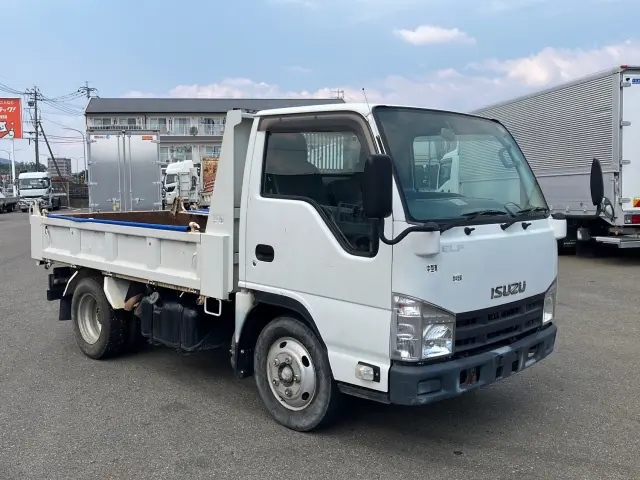 いすゞ エルフ TKG-NKR85AN(2WD)の写真2